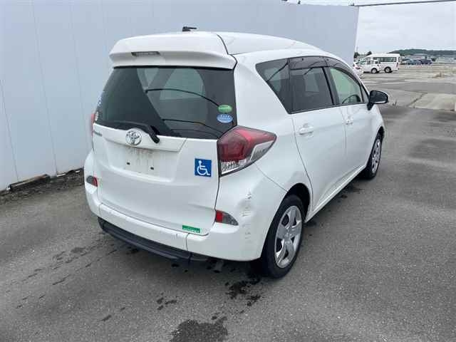 TOYOTA RACTIS 2014