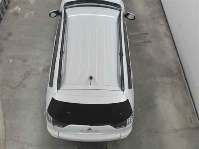MITSUBISHI OUTLANDER 2010