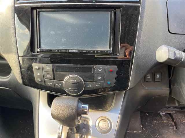 NISSAN SERENA 2016