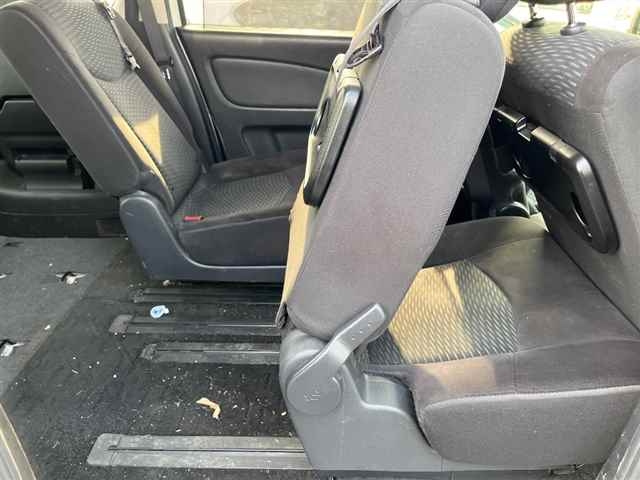 NISSAN SERENA 2016