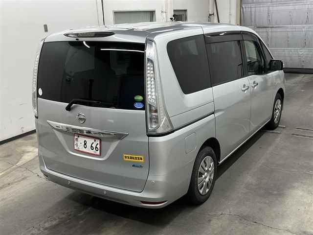 NISSAN SERENA 2014