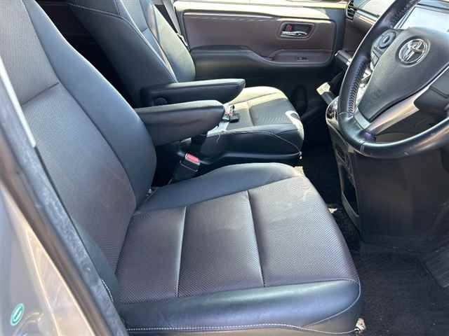 TOYOTA ESQUIRE 2014
