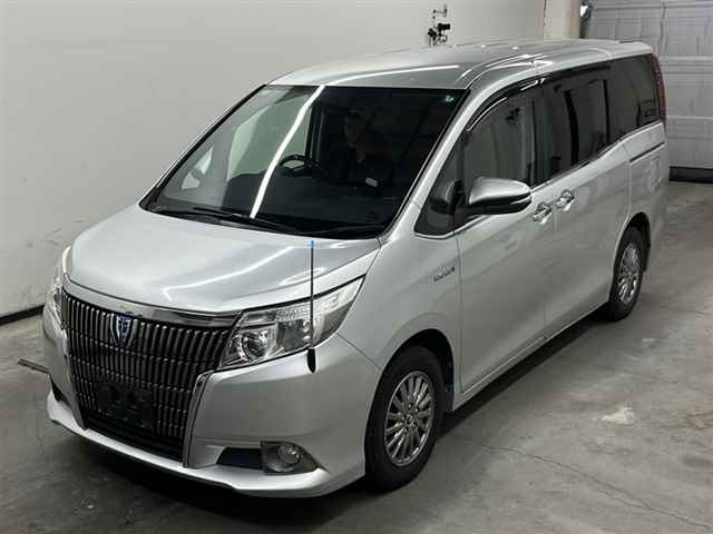 TOYOTA ESQUIRE 2014