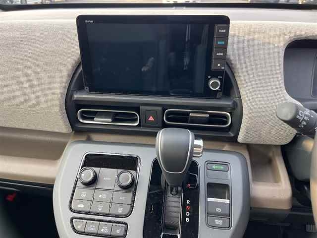 HONDA FREED 2025