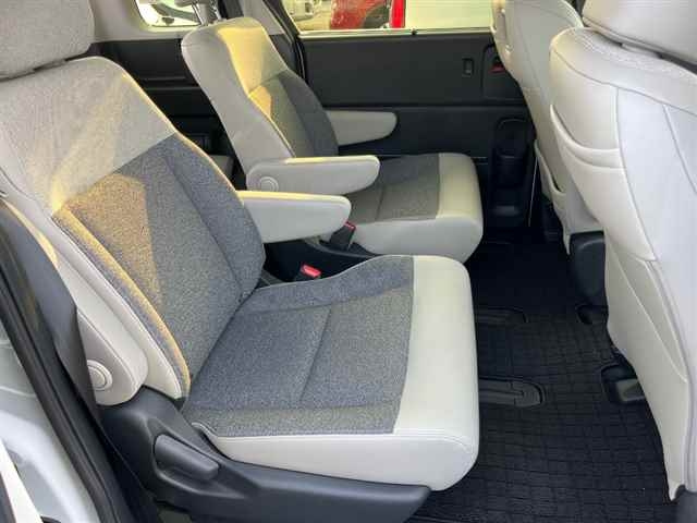 HONDA FREED 2025