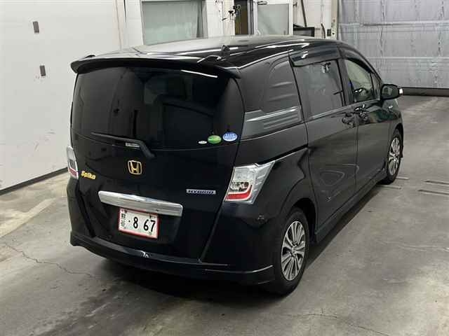 HONDA FREED 2012