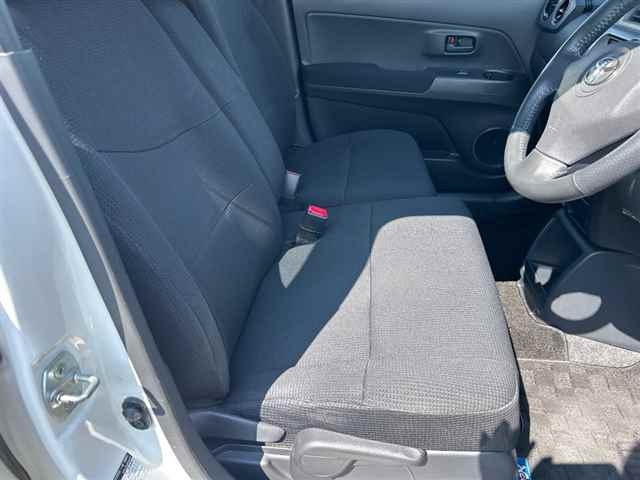 TOYOTA BB 2011