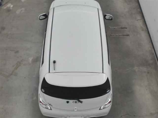 TOYOTA BB 2011