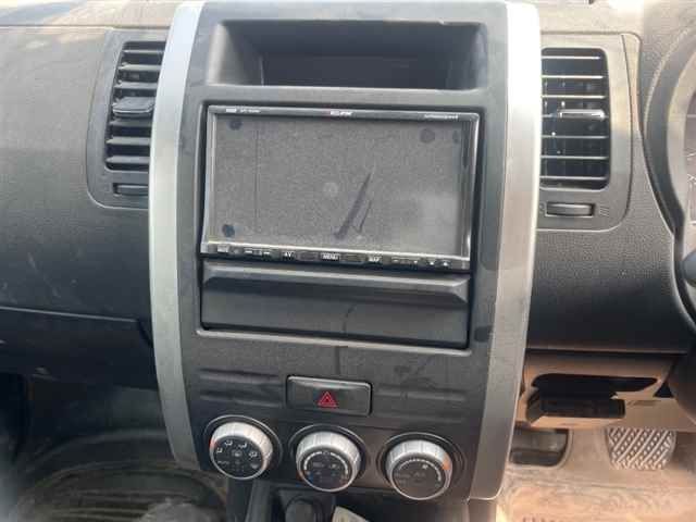 NISSAN X-TRAIL 2011