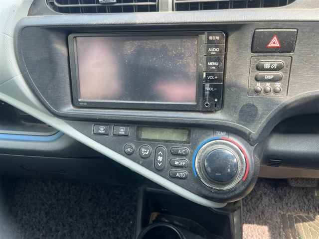 TOYOTA AQUA 2014