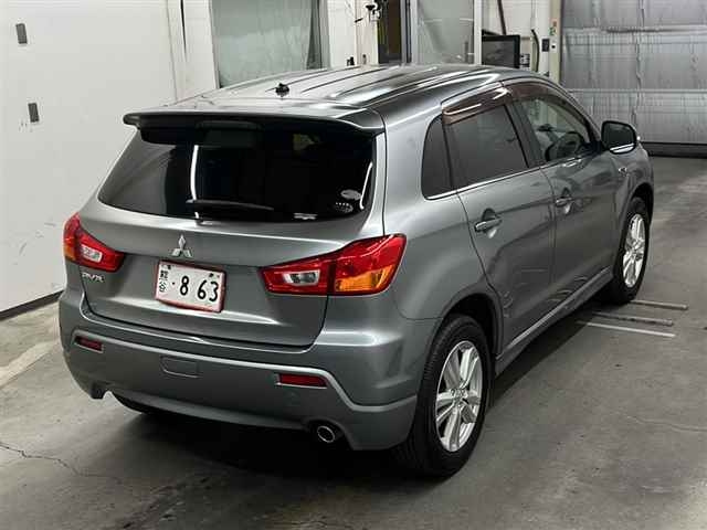MITSUBISHI RVR 2011