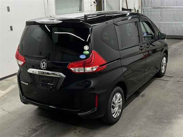 HONDA FREED 2018