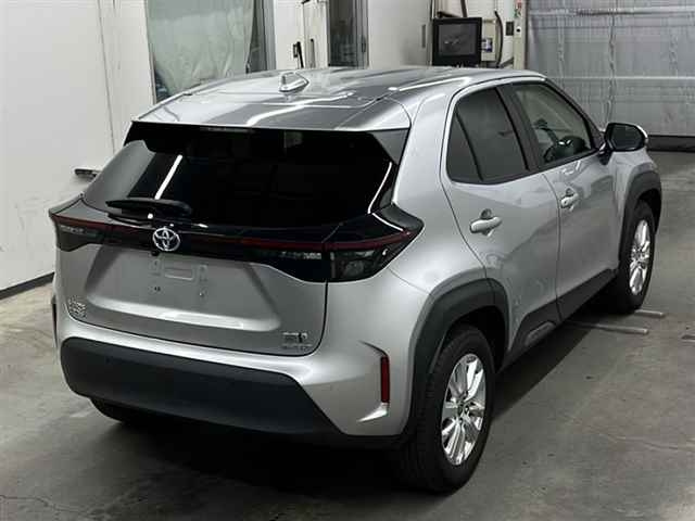 TOYOTA YARIS CROSS 2023