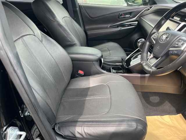 TOYOTA HARRIER 2015