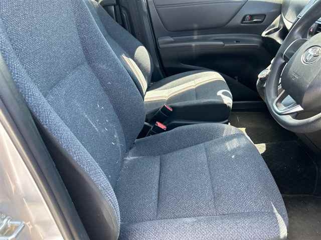 TOYOTA SIENTA 2018