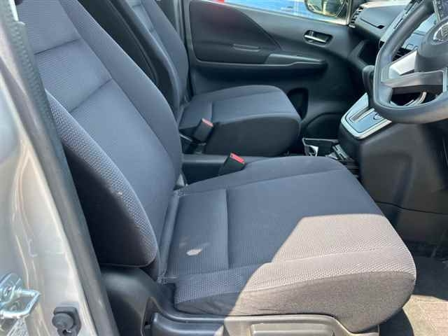 NISSAN SERENA 2017