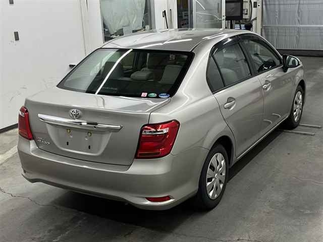 TOYOTA COROLLA AXIO 2016