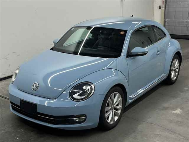 VOLKSWAGEN THE BEETLE 2012