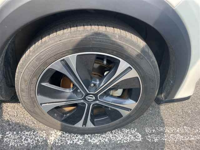 NISSAN KIX 2022