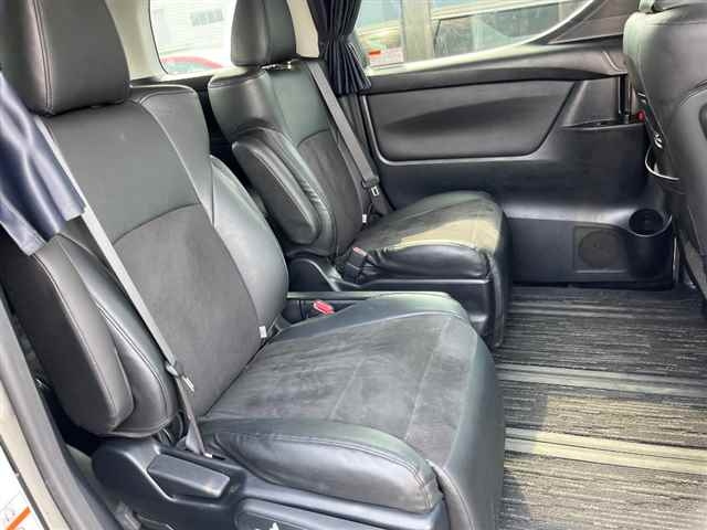 TOYOTA VELLFIRE 2015