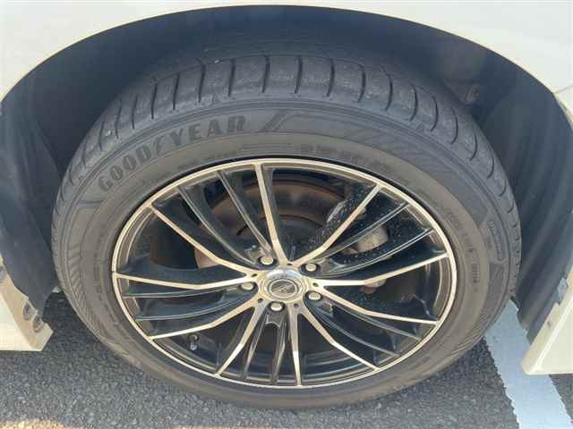 TOYOTA VELLFIRE 2015