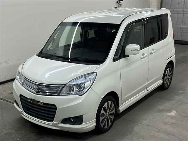 SUZUKI SOLIO 2015