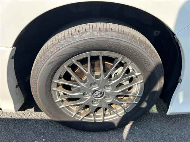 TOYOTA NOAH 2018