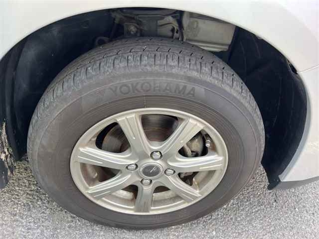 NISSAN WINGROAD 2011