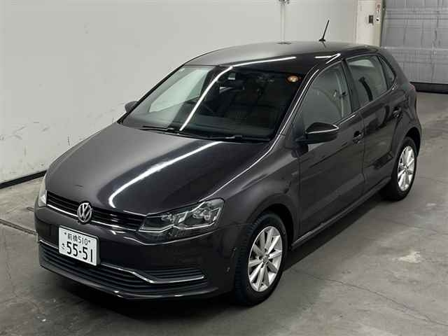 VOLKSWAGEN POLO 2015