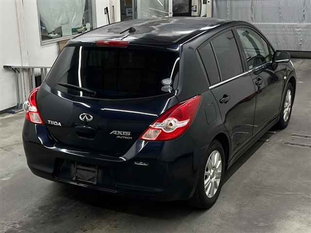 NISSAN TIIDA 2008