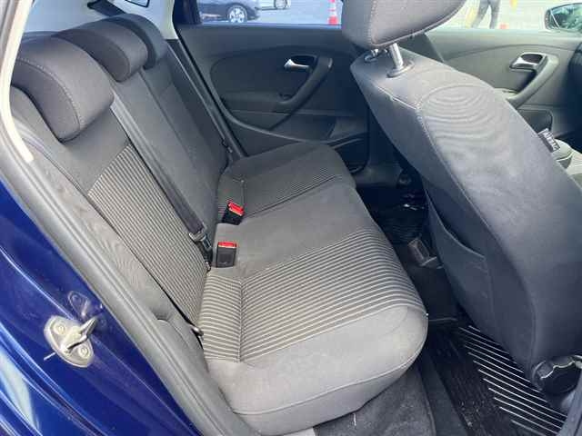 VOLKSWAGEN POLO 2010