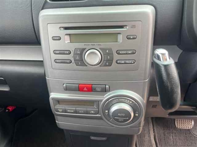 DAIHATSU MOVE CONTE 2011