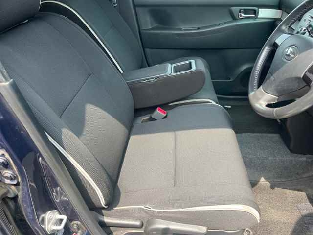 DAIHATSU MOVE CONTE 2011