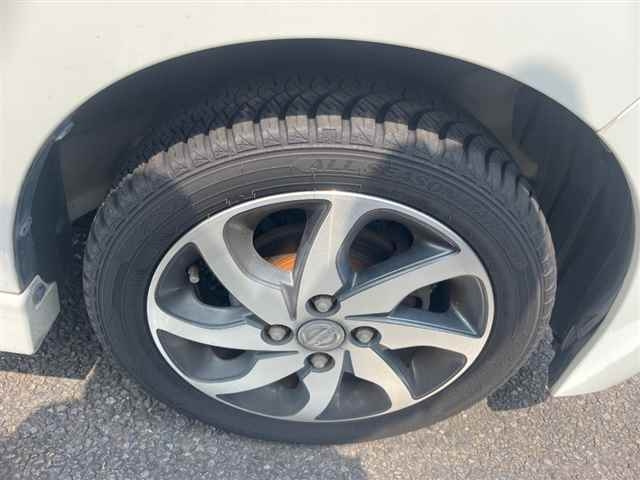 NISSAN ROOX 2012