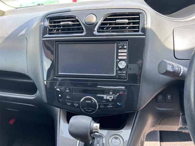 NISSAN SERENA 2012