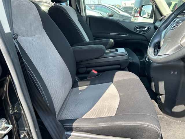 NISSAN SERENA 2012