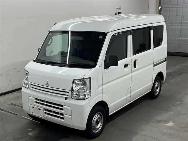 MITSUBISHI MINICAB VAN 2019