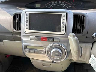 DAIHATSU TANTO 2010