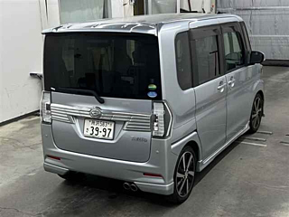 DAIHATSU TANTO 2018