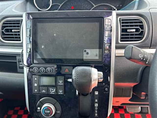 DAIHATSU TANTO 2018
