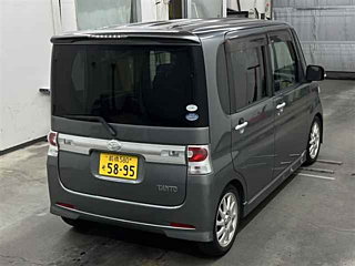 DAIHATSU TANTO 2009