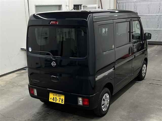 NISSAN CLIPPER VAN 2024