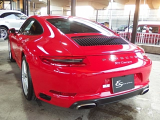PORSCHE 911 2017