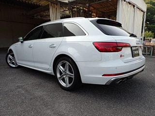 AUDI S4 2017
