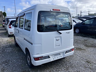 DAIHATSU HIJET VAN 2019