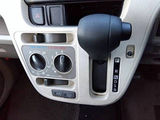 DAIHATSU MOVE 2016