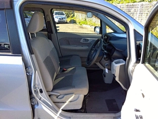 DAIHATSU MOVE 2016