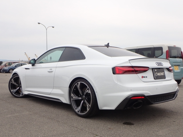 AUDI RS5 2023