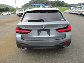 BMW 5 SERIES 2021