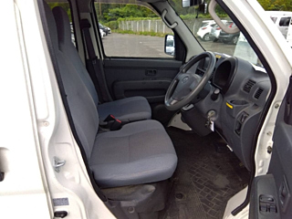 DAIHATSU HIJET VAN 2014